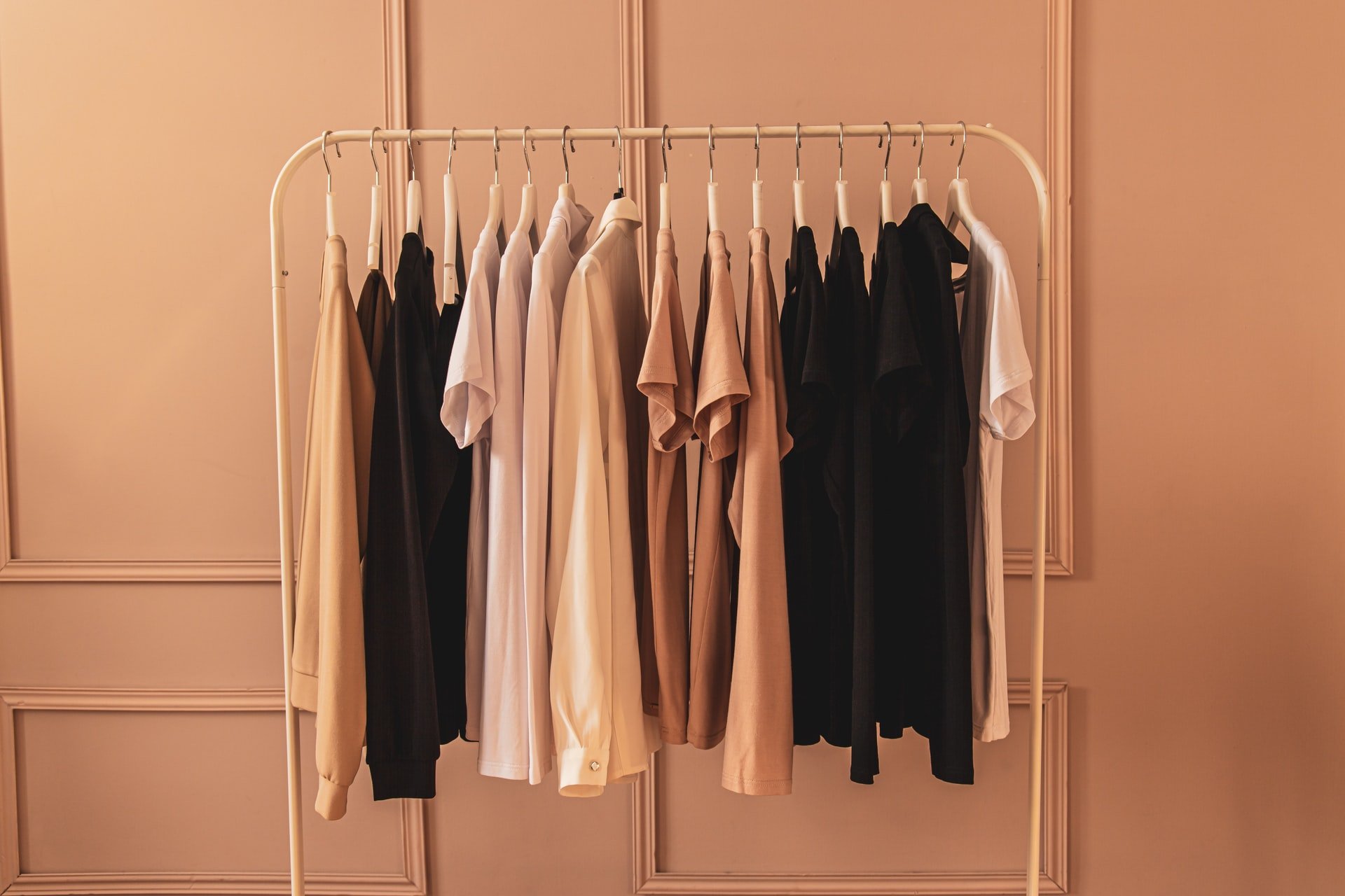 A 10-step guide to create your own sustainable wardrobe